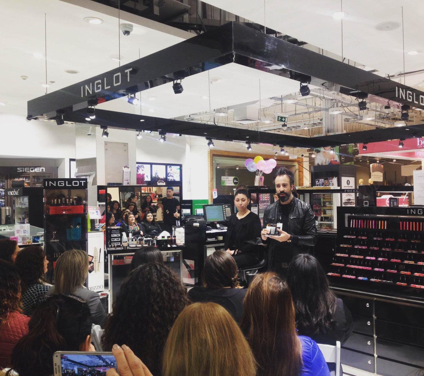 Inglot: Master Class + Tips de Belleza de Ramón González, Trainer y Makeup Artist